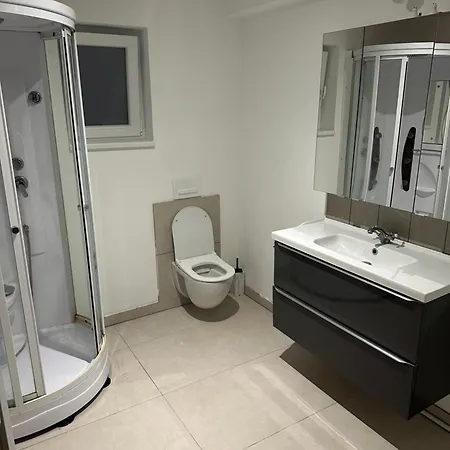 Anabord Apartment